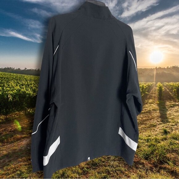 BROOKS Full Zip Equilibrium Technology Warm Up Jacket Size Large Like New - Picture 8 of 10